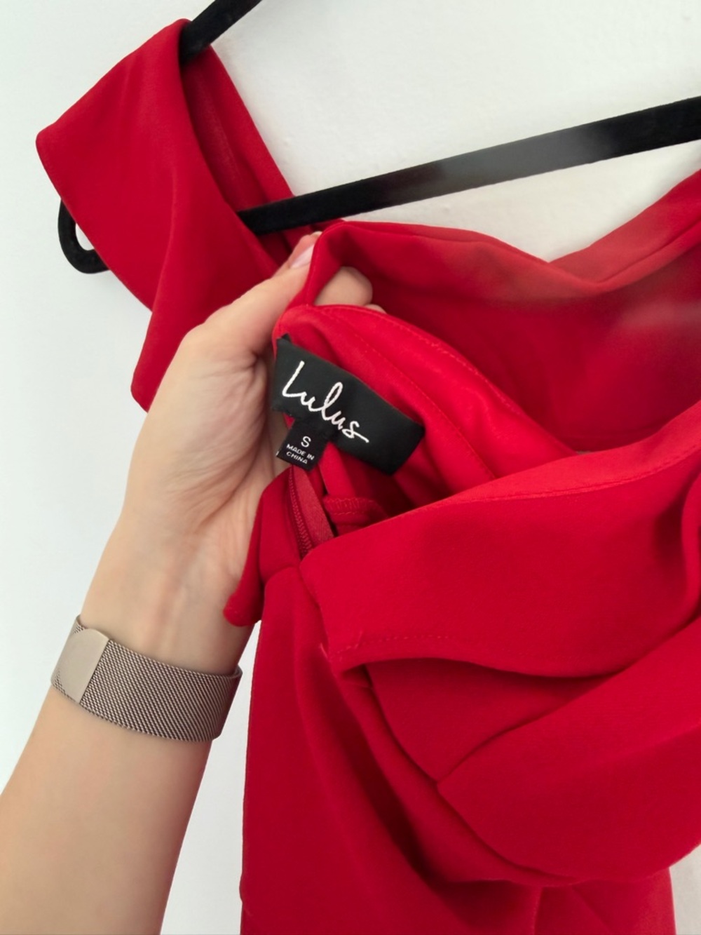 Lulu’s Red Ruffle V-Neck Jumpuit - Picture 4 of 4